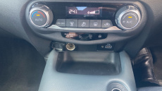 Nissan Juke 1.0 DiG-T N-Connecta 5dr Petrol Hatchback